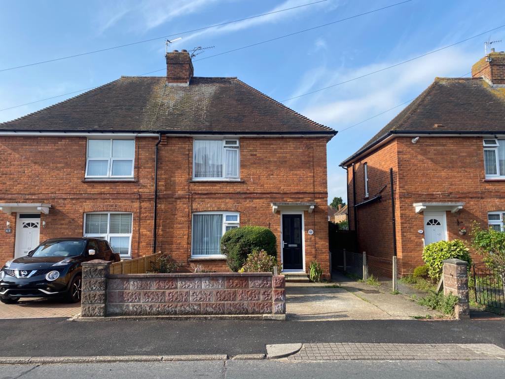 Lot: 134 - FREEHOLD RESIDENTIAL INVESTMENT -